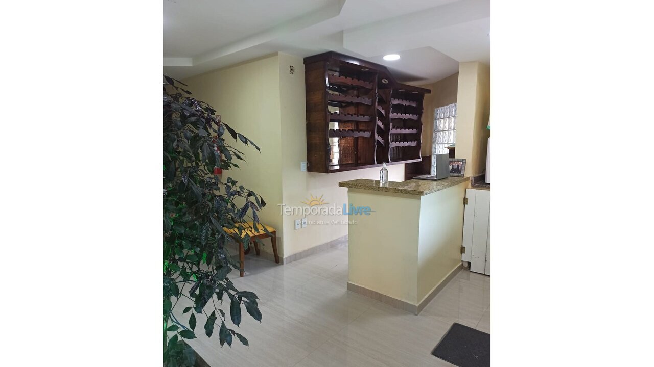 Apartamento para aluguel de temporada em Arraial do Cabo (Centro)