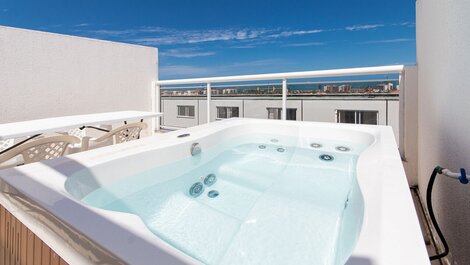 Casa completa com Jacuzzi em Porto das Dunas por Carpediem