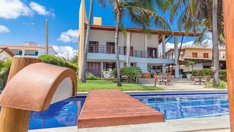 Splendid beachfront house in Jacumã for 15 people by Carpediem