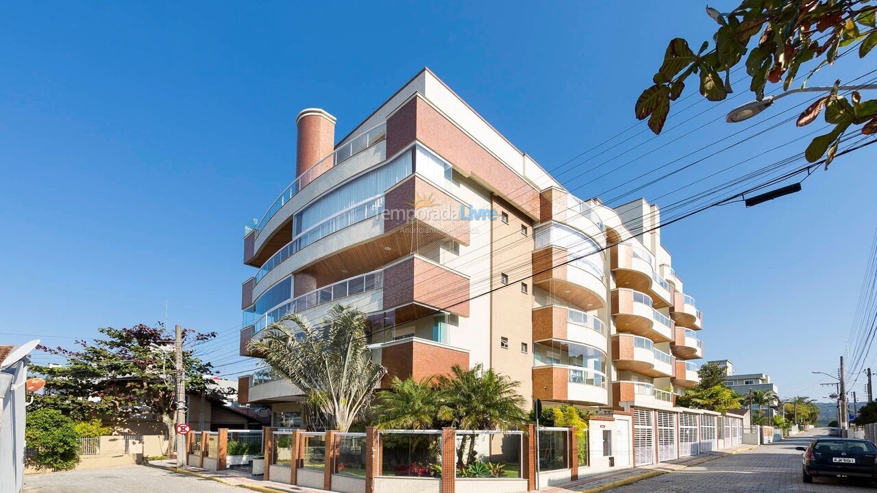 Apartamento para alquiler de vacaciones em Bombinhas (Praia de Bombas)