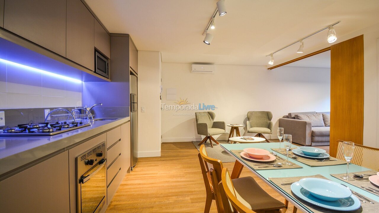 Apartamento para aluguel de temporada em Gramado (Centro)