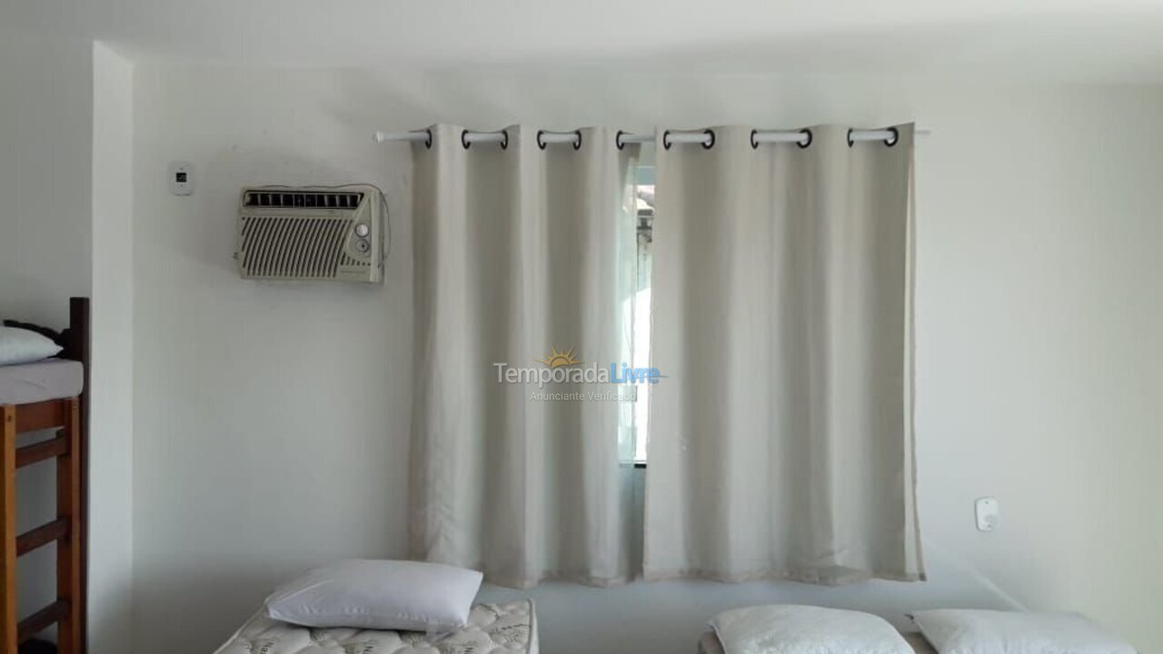 Apartamento para alquiler de vacaciones em Cabo Frio (Foguete)