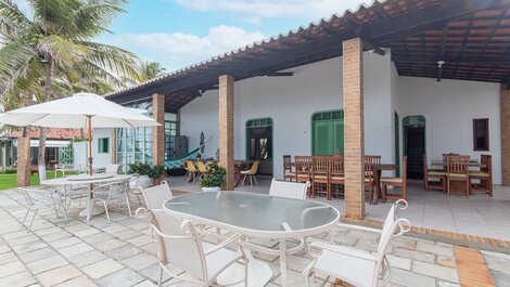 Incrível Casa pé na areia na Praia de Jacumã por Carpediem