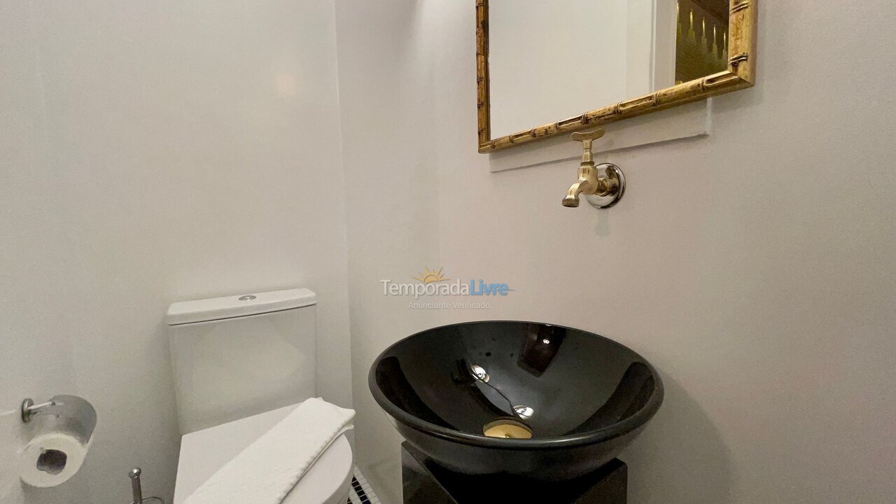 Apartamento para aluguel de temporada em Gramado (Lago Negro)