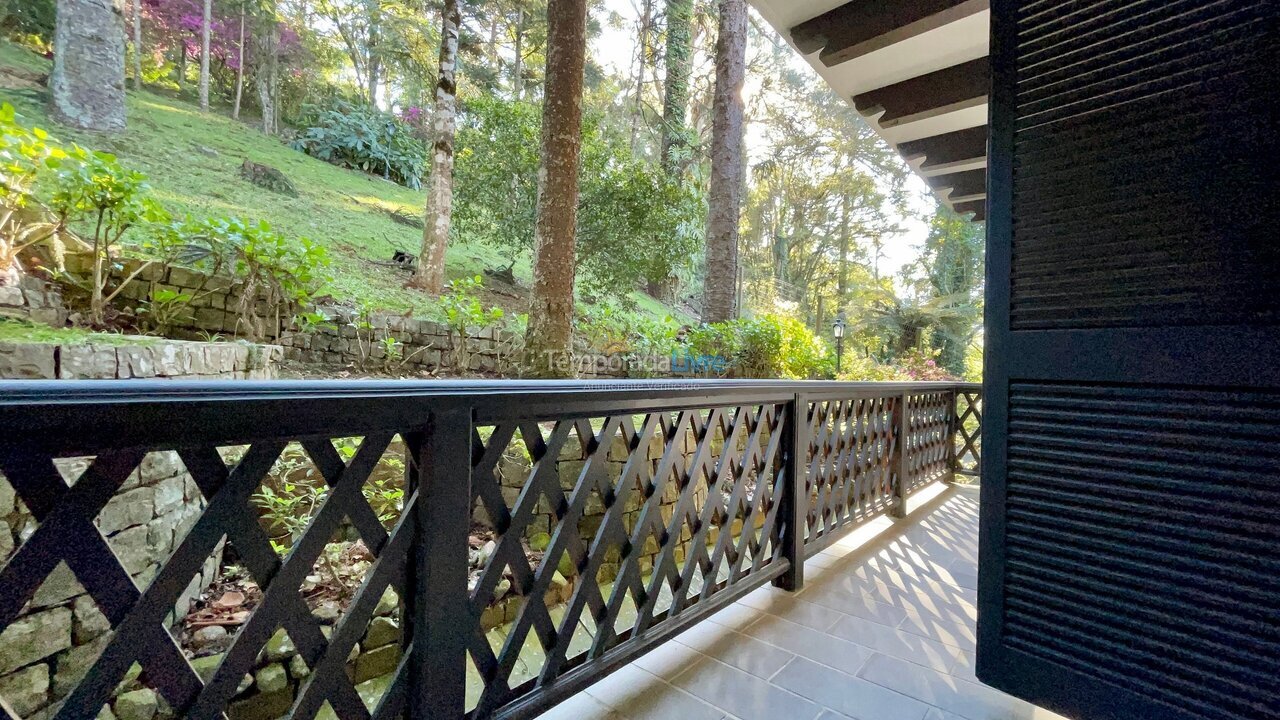 Apartamento para aluguel de temporada em Gramado (Lago Negro)