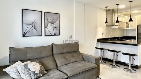 039 - Hermoso apartamento de 02 habitaciones en Bombas
