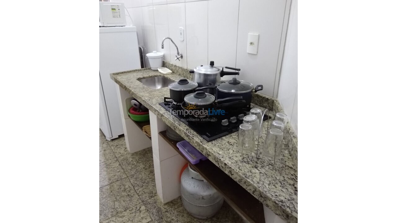Apartamento para aluguel de temporada em Arraial do Cabo (Praia dos Anjos)