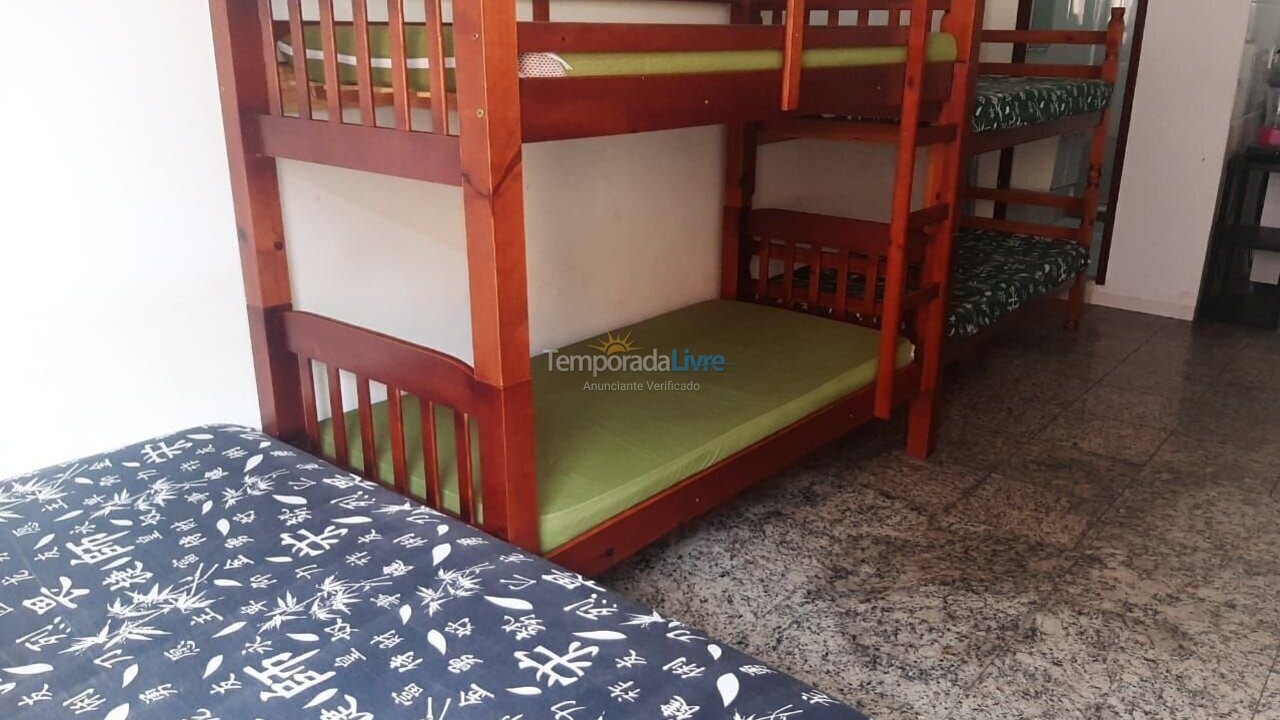 Apartamento para aluguel de temporada em Arraial do Cabo (Praia dos Anjos)