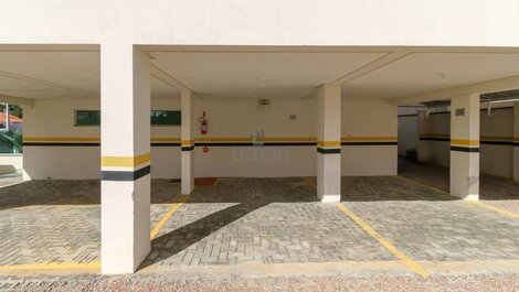 018 - Apartamento de 02 quartos 400m Praia de Bombas