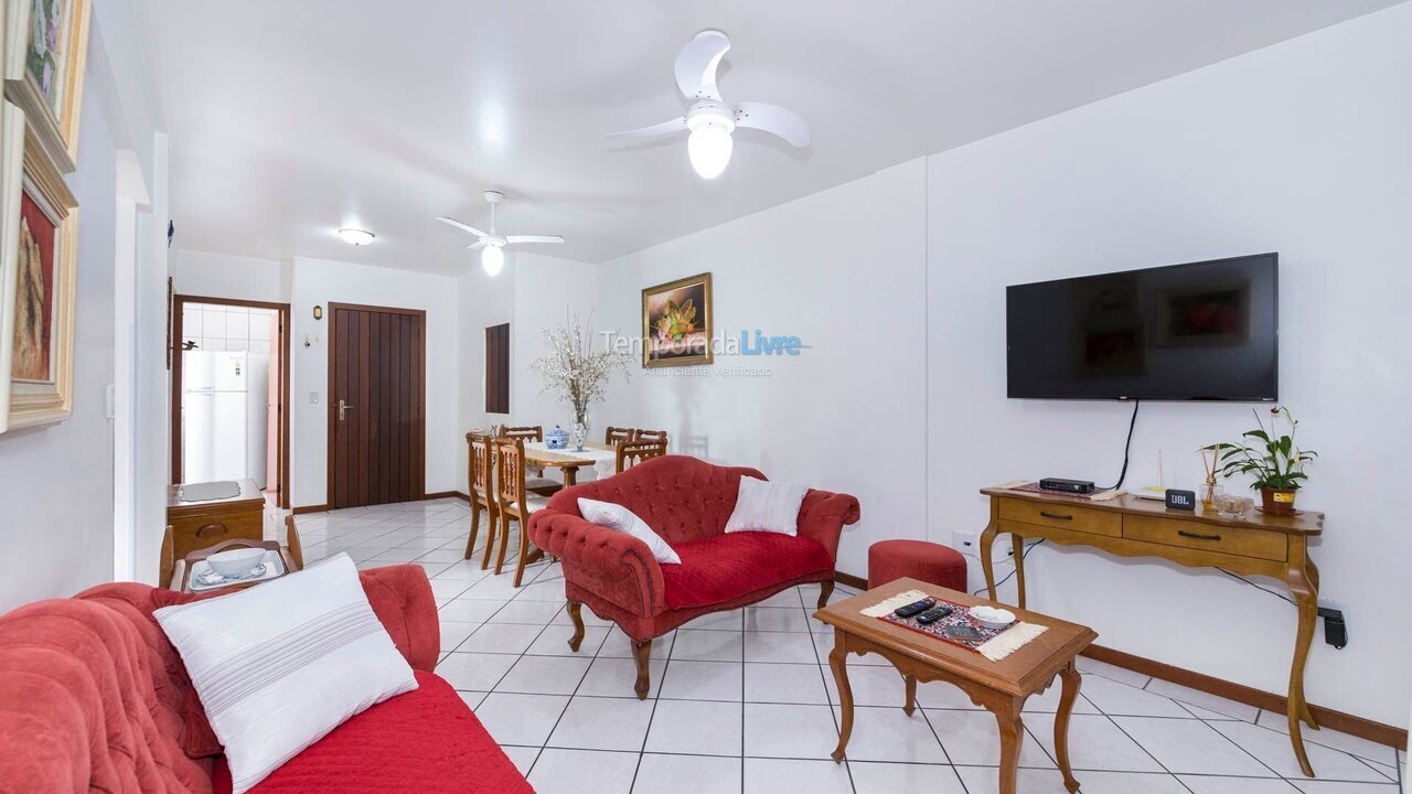 Apartamento para aluguel de temporada em Bombinhas (Praia de Bombas)