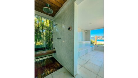 Hermosa casa con 4 suites, en la playa, en un condominio con seguridad las 24 horas
