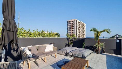 Luxury penthouse for vacation rentals in Arpoador