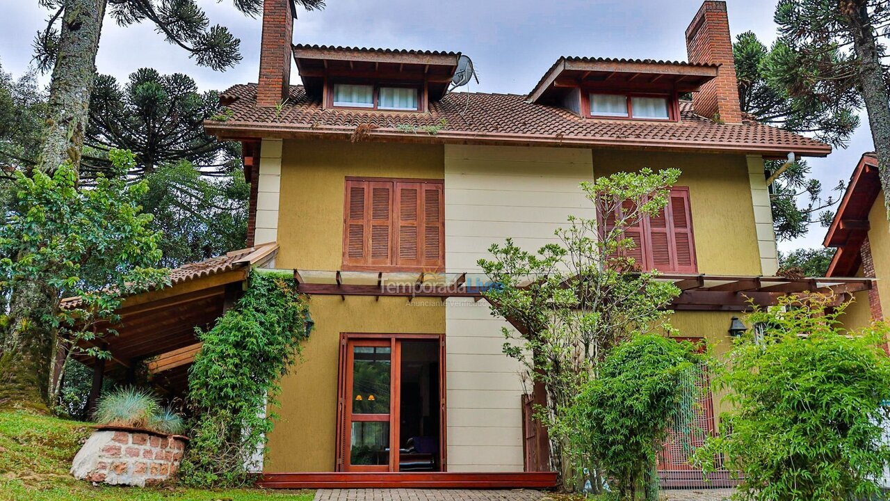 Casa para aluguel de temporada em Canela (Laje de Pedra)