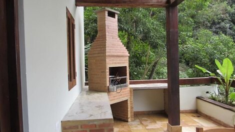Hermosa casa con vistas panorámicas en São Conrado - RJ.