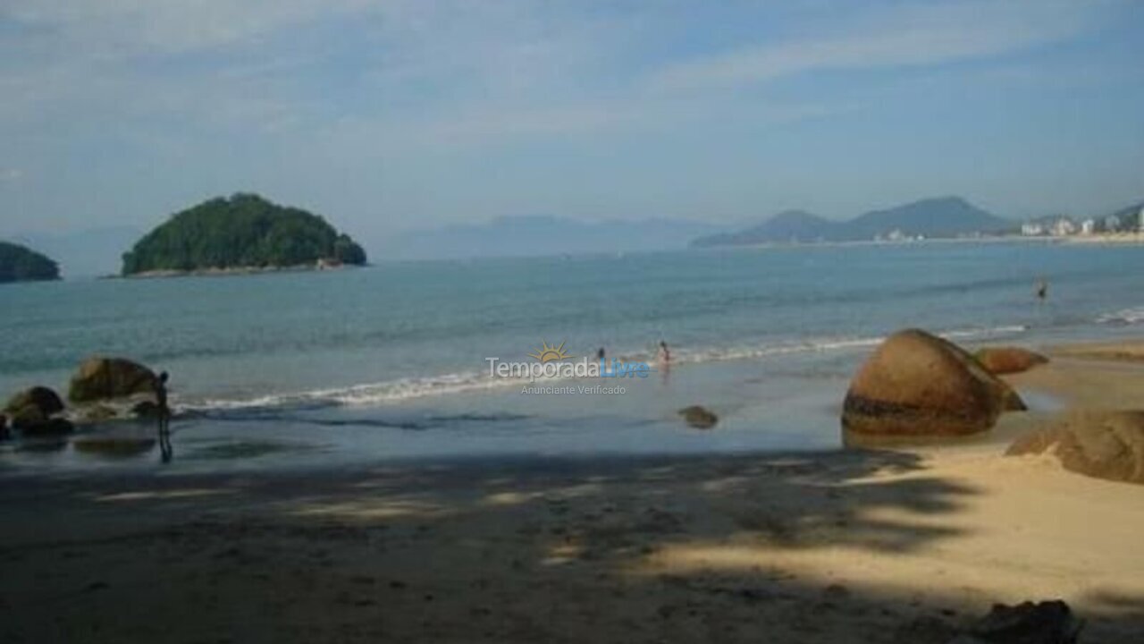 House for vacation rental in Caraguatatuba (Sp Praia de Massaguaçu)