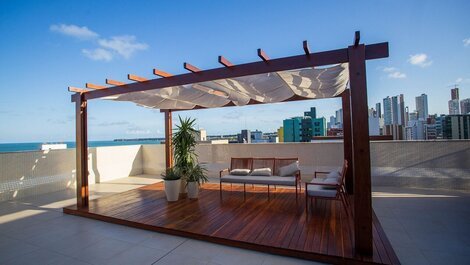 Apartamento em localização privilegiada na Praia de Cabo Branco por...