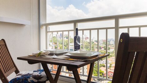 Estudio en Vila Madalena, vista increíble! Azul