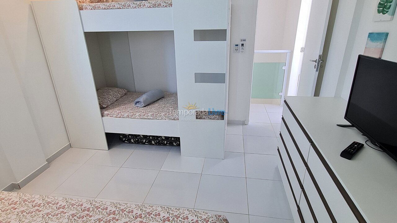 Apartamento para aluguel de temporada em Paulista (Maria Farinha)