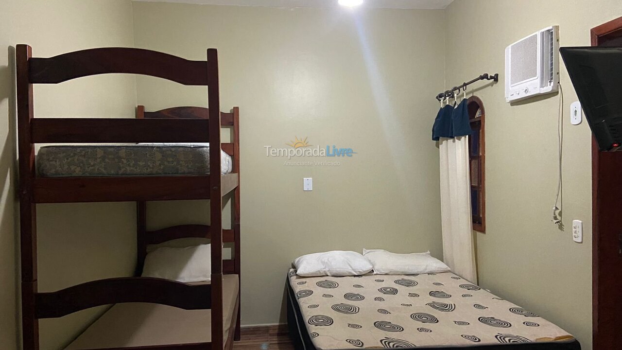 Apartamento para aluguel de temporada em Arraial do Cabo (Praia dos Anjos)