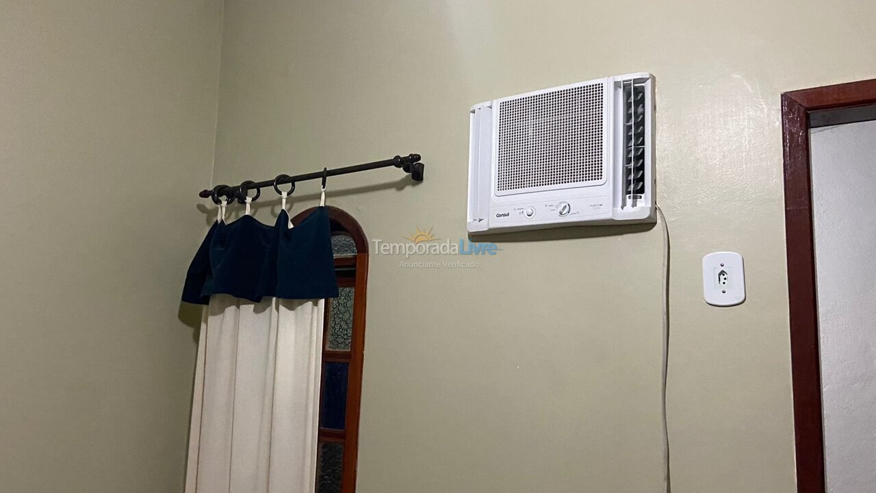 Apartamento para aluguel de temporada em Arraial do Cabo (Praia dos Anjos)