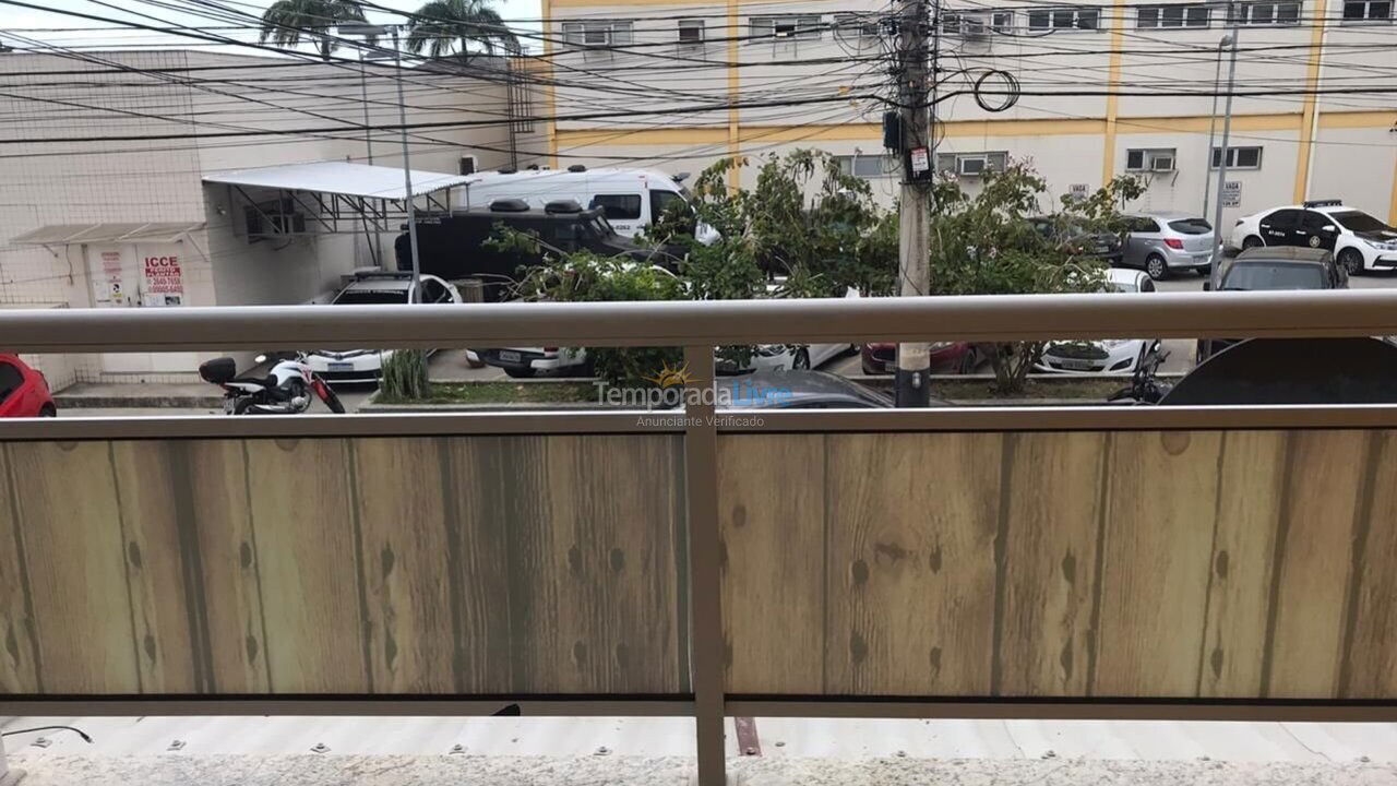 Apartamento para aluguel de temporada em Cabo Frio (Jardim Caiçara)