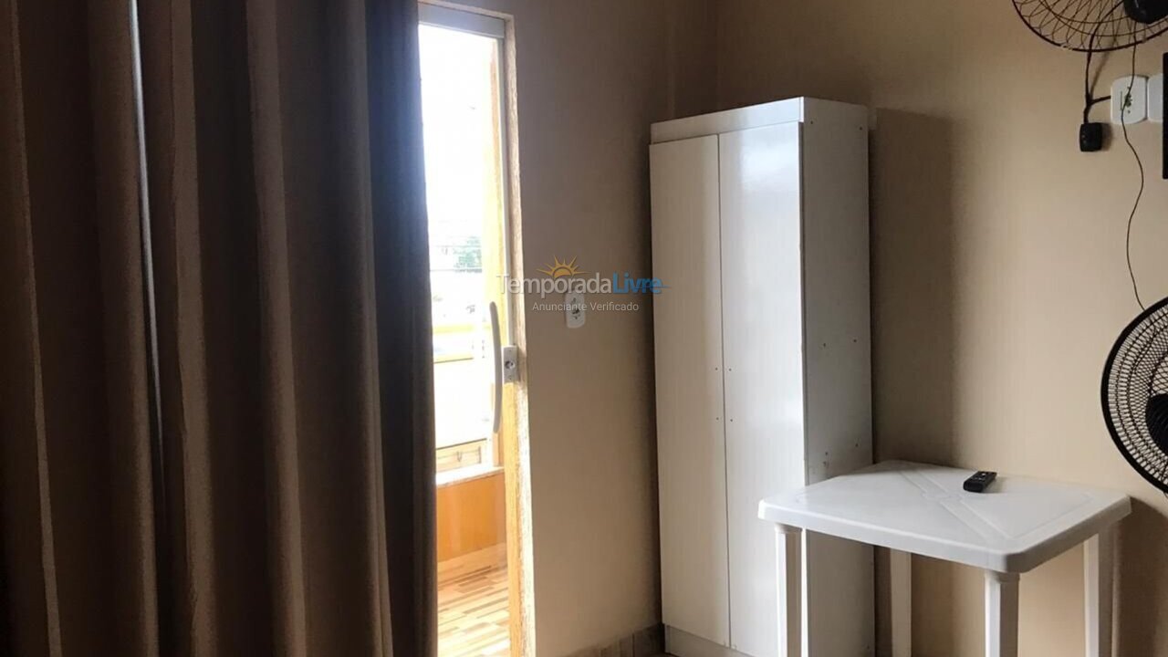 Apartamento para aluguel de temporada em Cabo Frio (Jardim Caiçara)