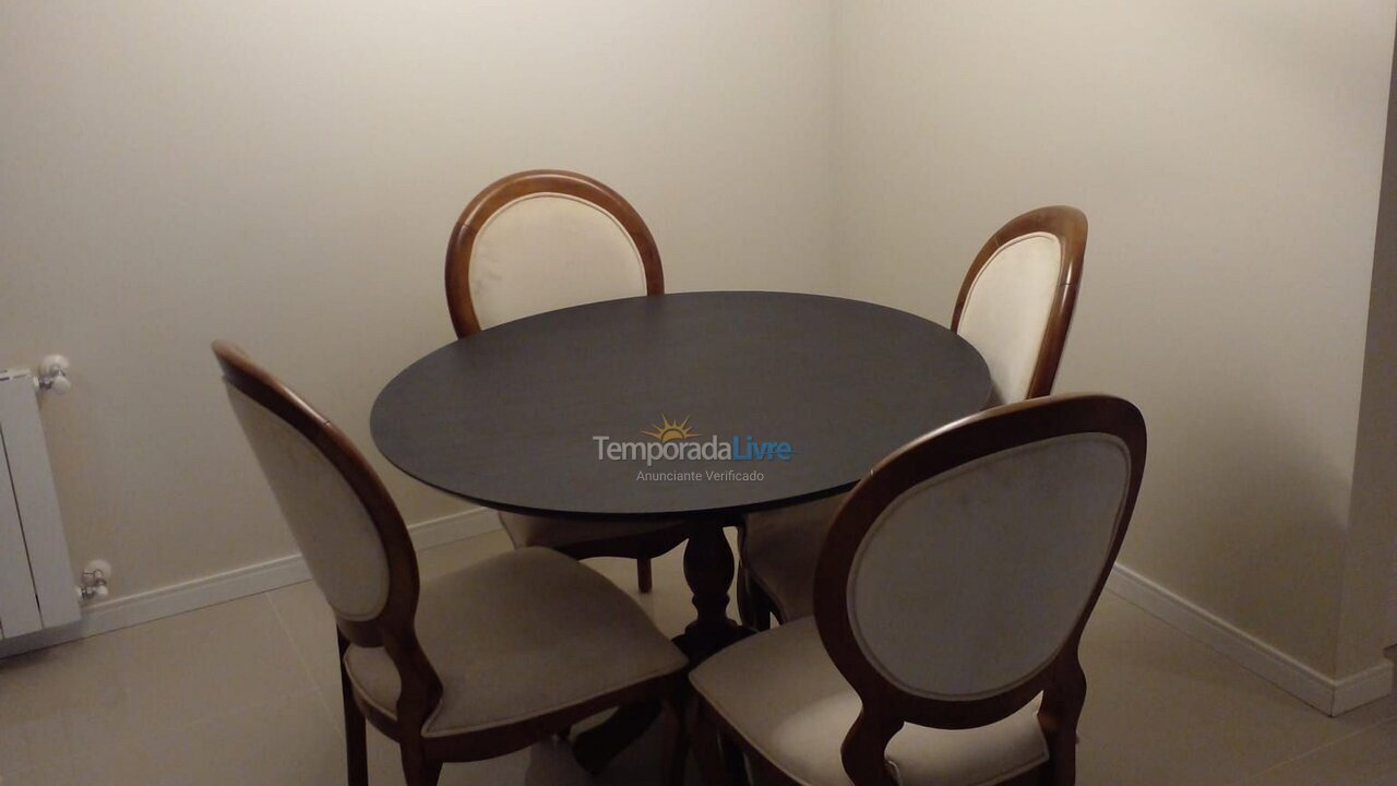 Apartamento para alquiler de vacaciones em Gramado (Bavária)
