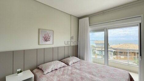 196 - Beautiful 3 bedroom apartment in Praia de Mariscal