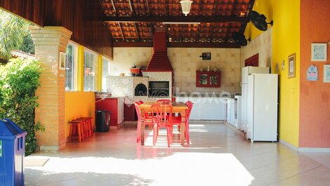 Haras with small farm in Salto