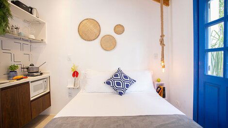 Charming Greek style studio great location 23