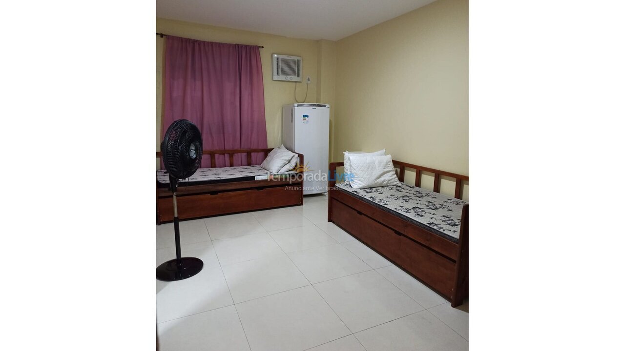 Apartamento para aluguel de temporada em Arraial do Cabo (Centro)