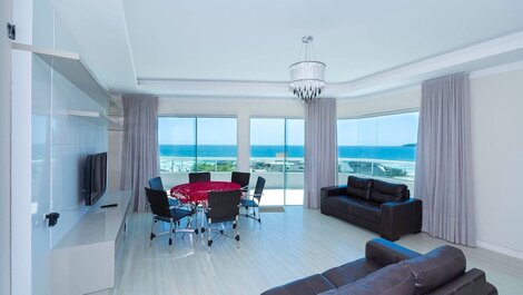 402BD - Penthouse with Sea View, 4 suites for 10 people in Bombinhas