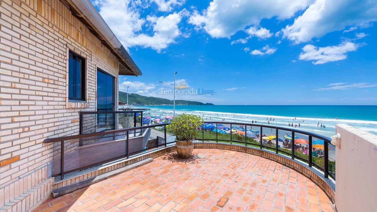 Casa para alquiler de vacaciones em Bombinhas (Praia de Bombas)