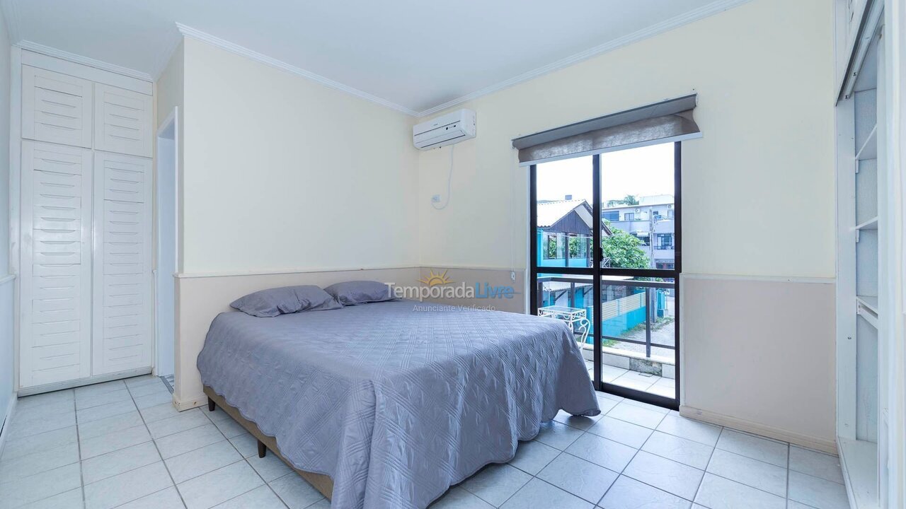 Casa para alquiler de vacaciones em Bombinhas (Praia de Bombas)