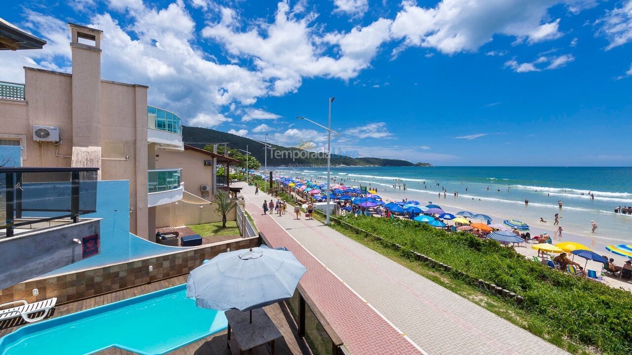 Casa para alquiler de vacaciones em Bombinhas (Praia de Bombas)