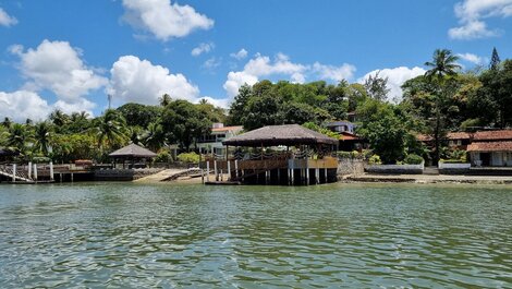 Mansão das Artes 5 Suites Pier Boat en Nova Cruz Coroa do Avião