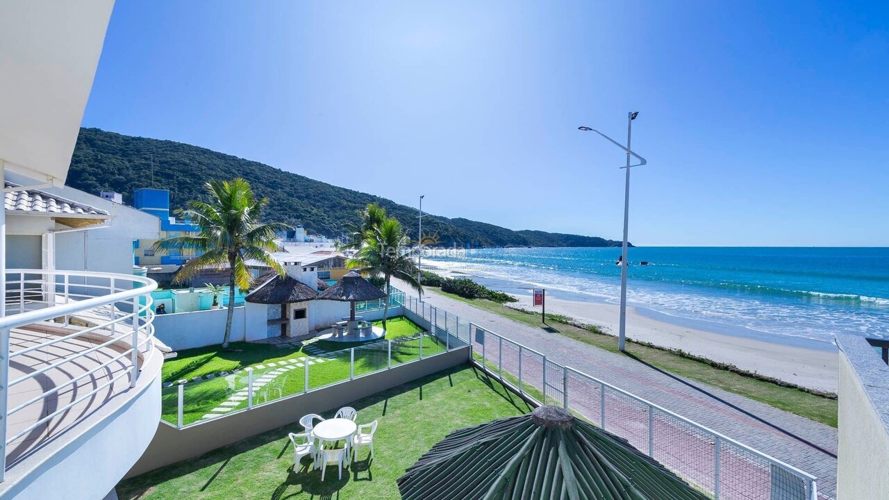 Casa para alquiler de vacaciones em Bombinhas (Praia de Bombas)