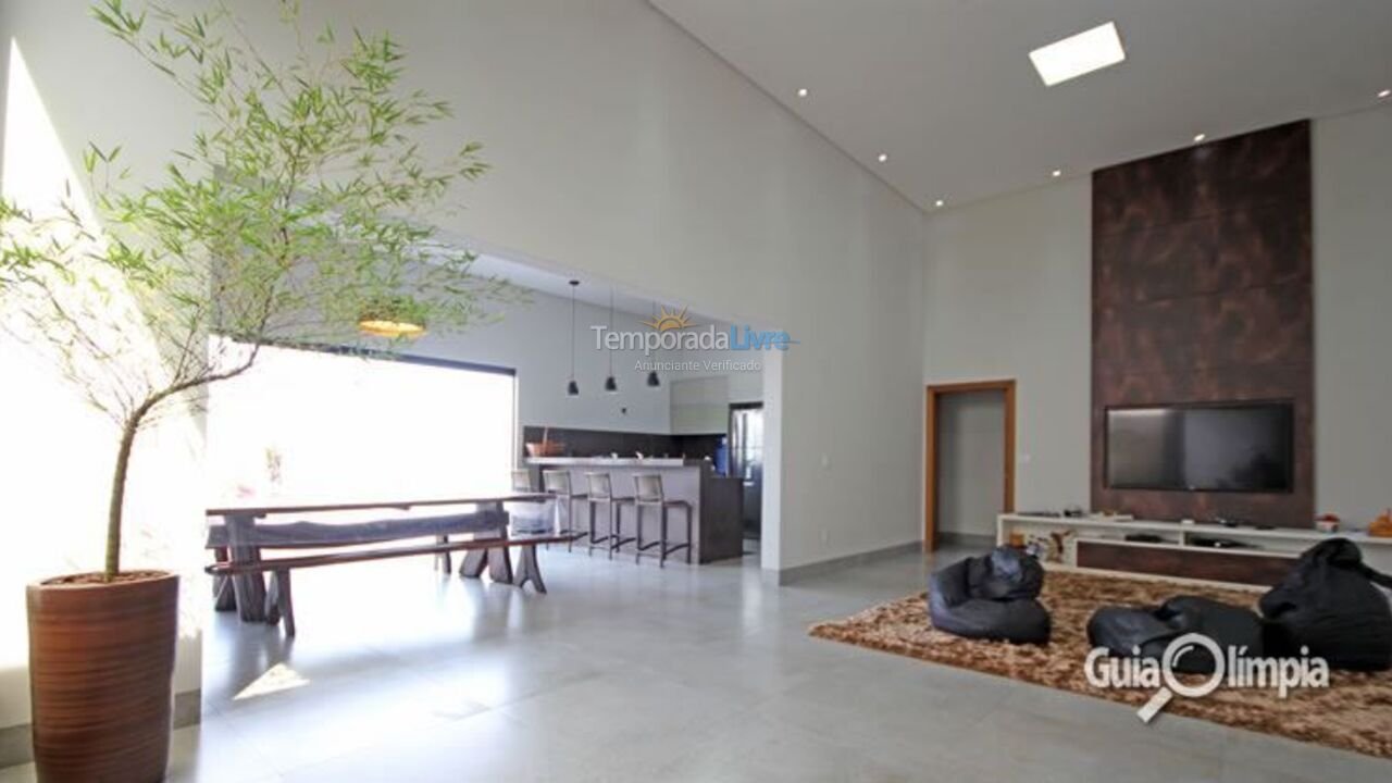 House for vacation rental in Olímpia (Jd Vila Lobos)