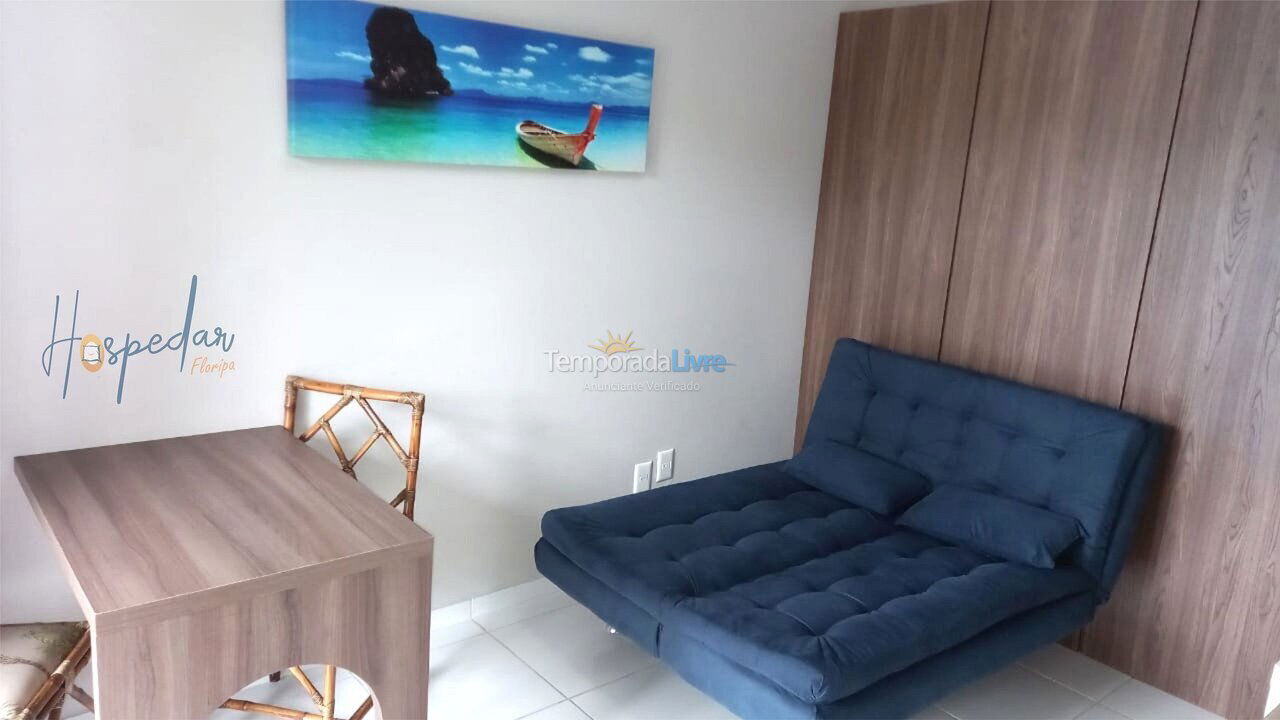 Apartamento para aluguel de temporada em Florianópolis (Canto da Lagoa)