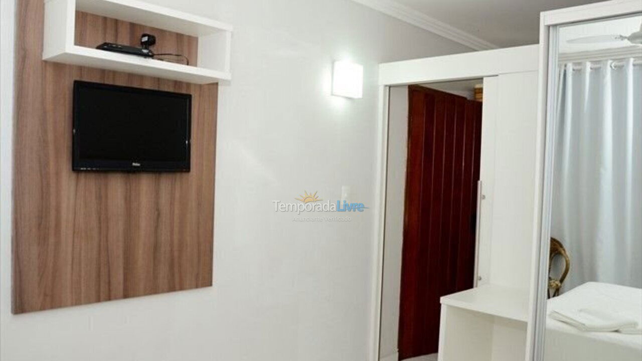 Apartamento para aluguel de temporada em Florianópolis (Canto da Lagoa)