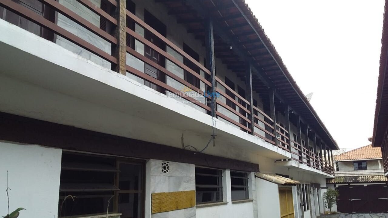Apartamento para aluguel de temporada em Armação dos Búzios (Geribá)