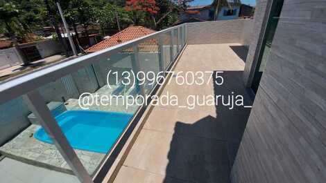 Casa a 400 metros de Praia do Pernambuco Guarujá