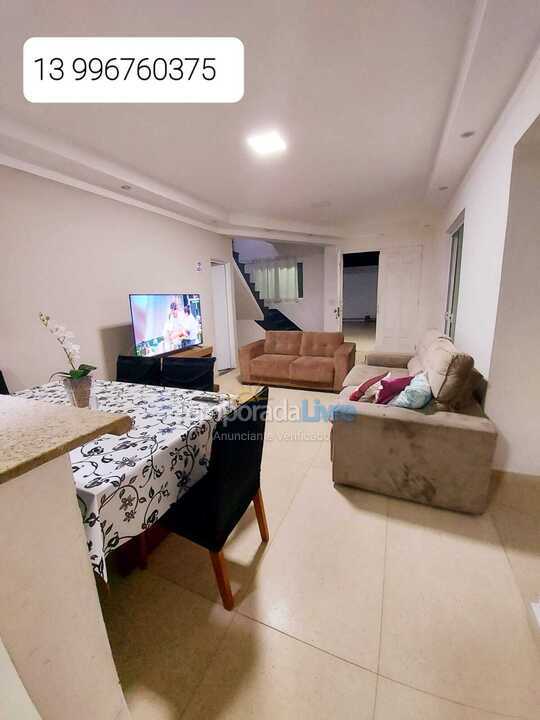 Casa para alquiler de vacaciones em Guarujá (Praia do Pernambuco)