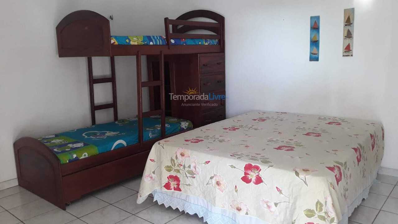 House for vacation rental in Salinópolis (Praia Maçarico)