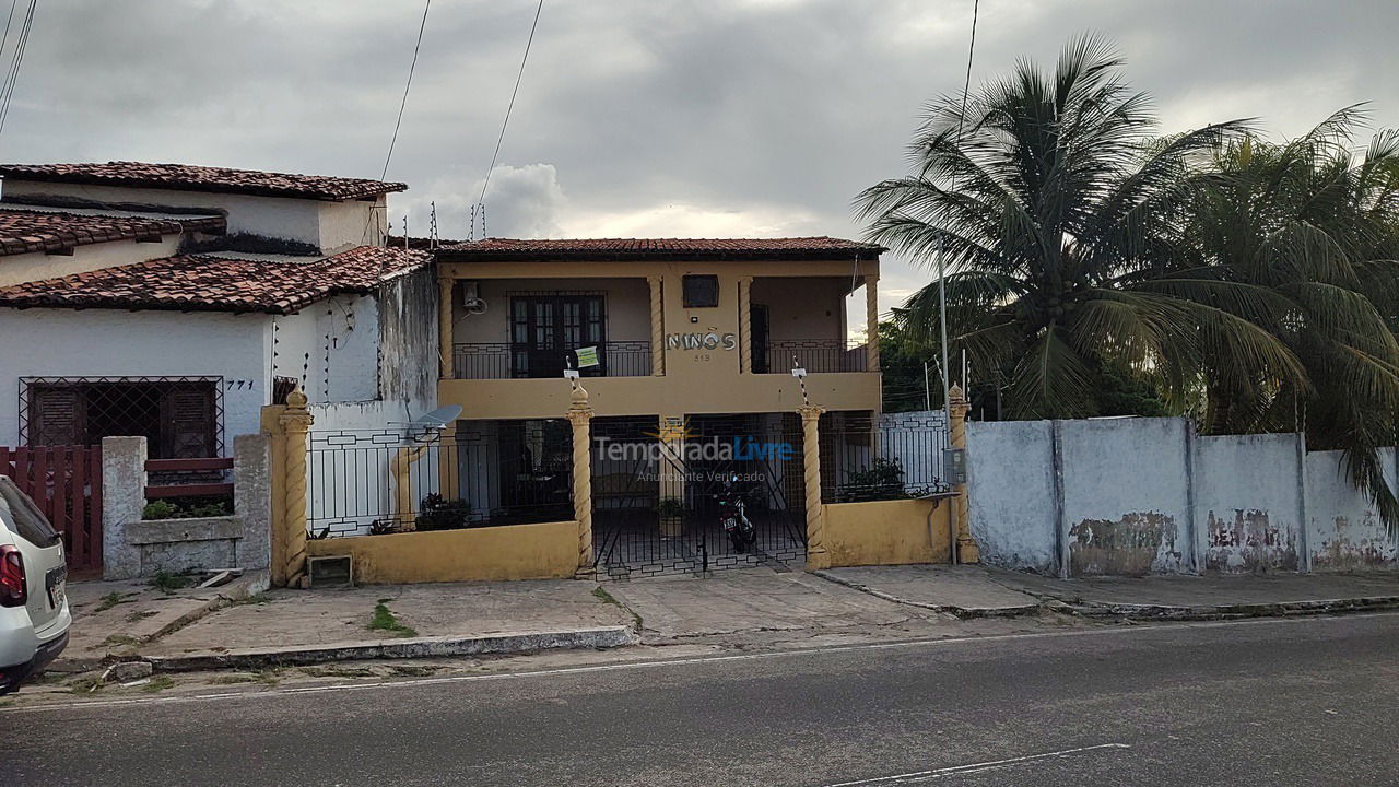 House for vacation rental in Salinópolis (Praia Maçarico)