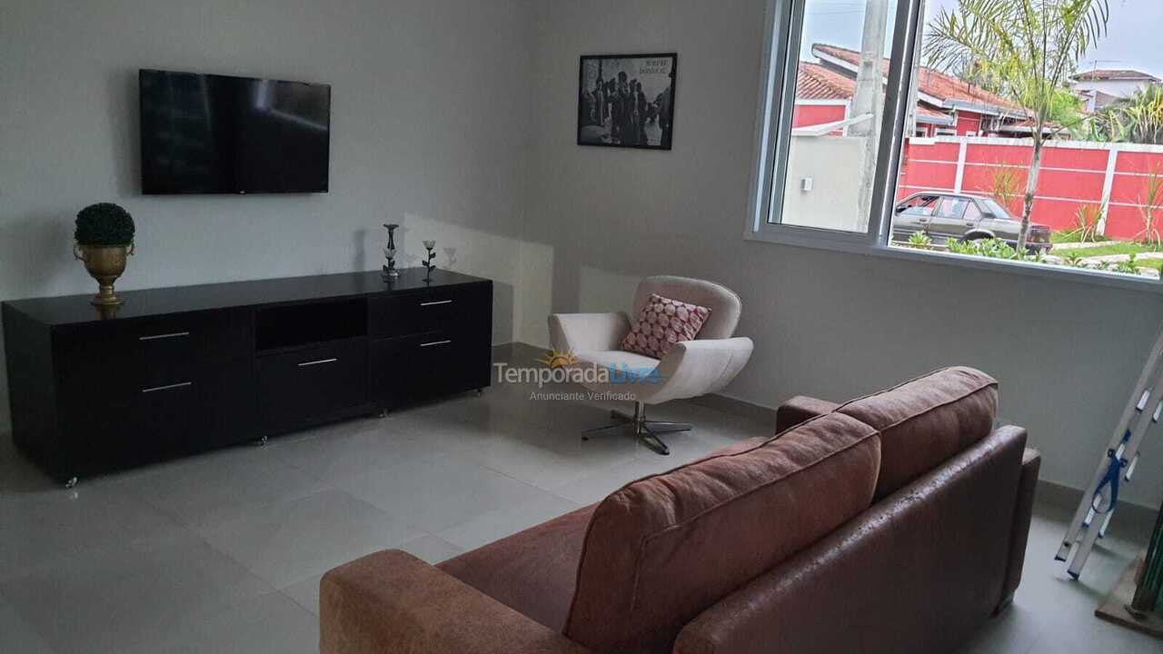 Casa para alquiler de vacaciones em Bertioga (Condominio Morada da Praia)
