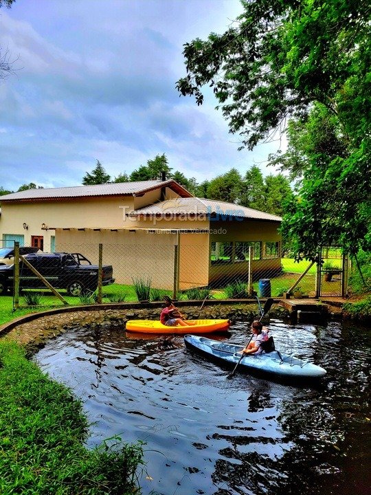 Casa para alquiler de vacaciones em Guararema (Itaoca)