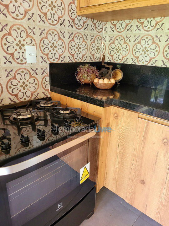 Casa para alquiler de vacaciones em Guararema (Itaoca)