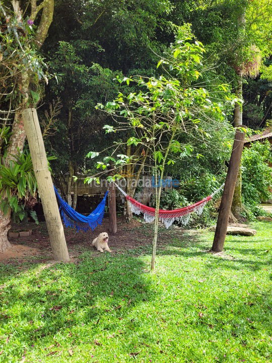 Casa para alquiler de vacaciones em Guararema (Itaoca)