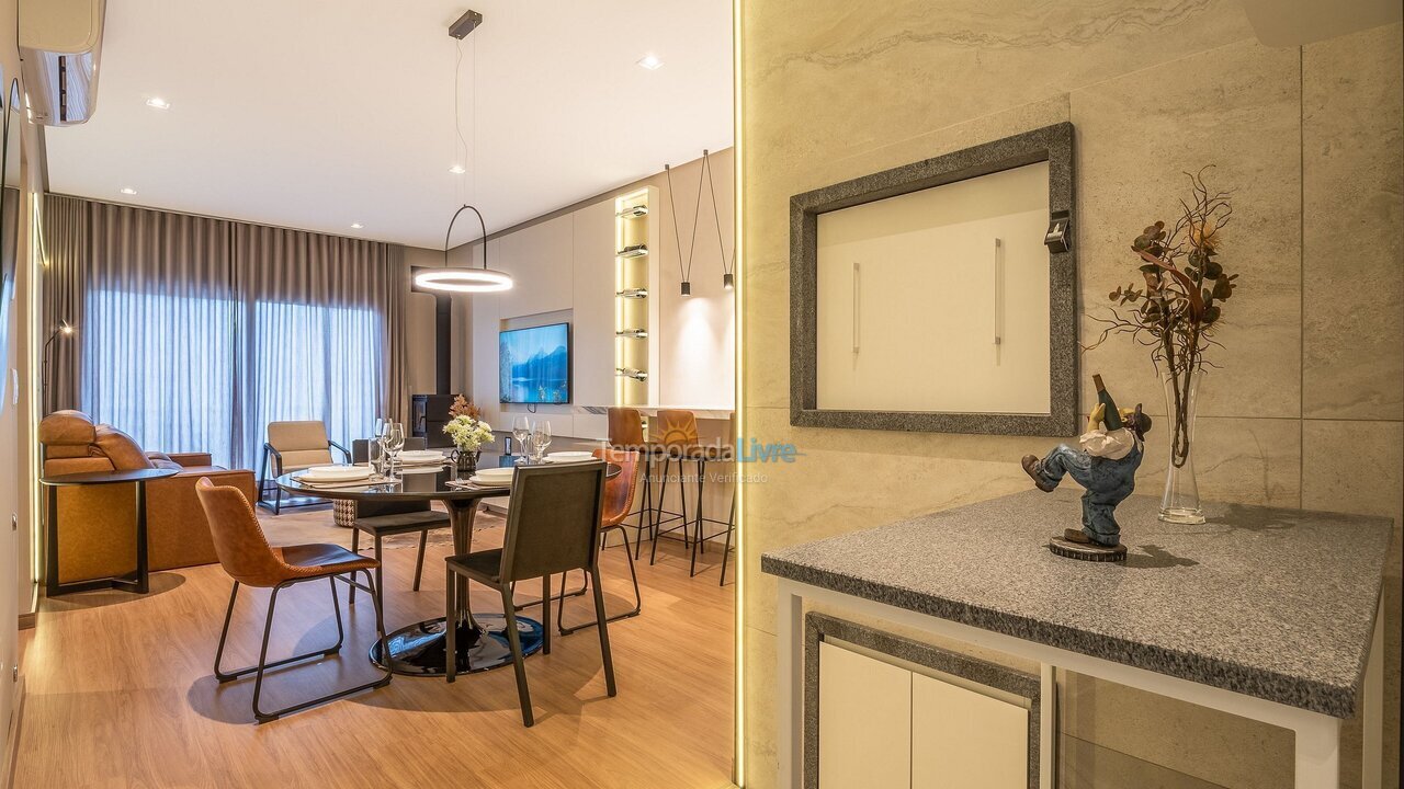 Apartamento para aluguel de temporada em Gramado (Centro)
